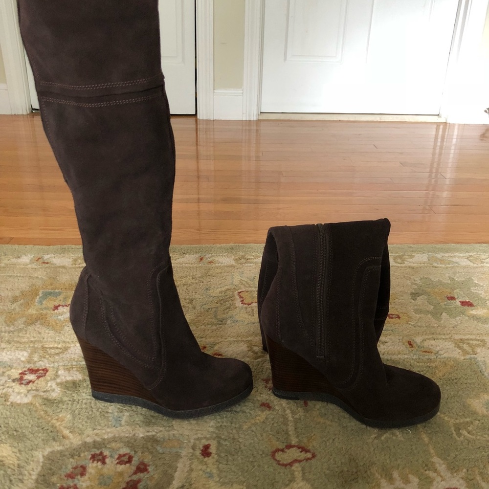 Nine West Vintage America brown wedge boots. 7.5